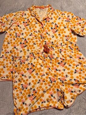 Duluth Trading Co Women's Bee & Honeycomb Print Pajama Set - Yellow, Pink, Black